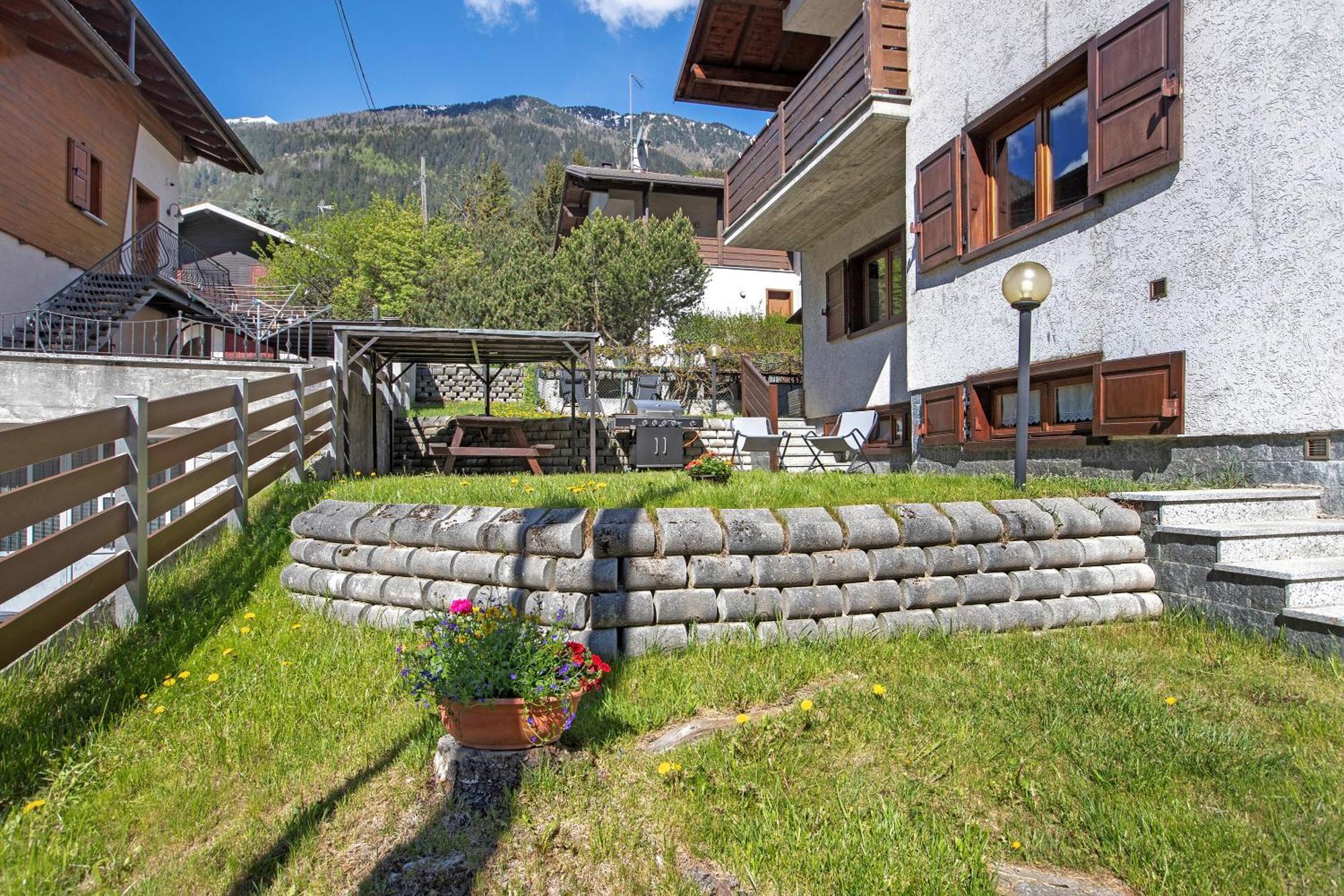Villa Mountain Chalet Close To Bormio Valdisotto Exterior foto